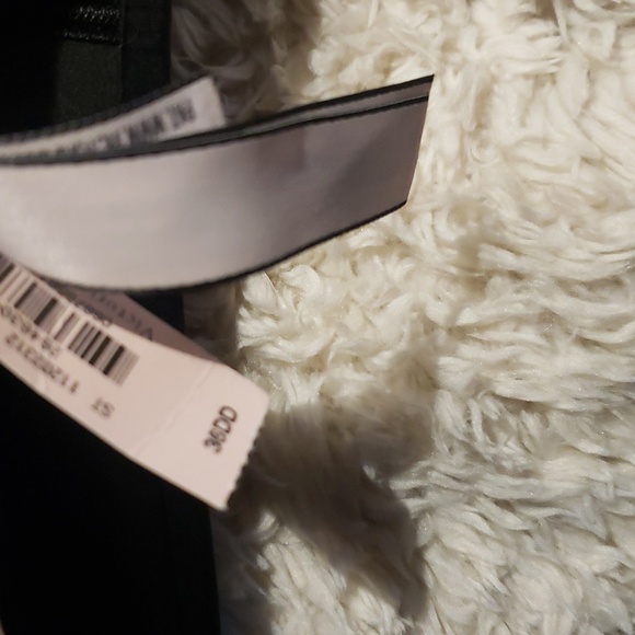 Victoria's Secret T-shirr collection bra size 36DD/E - Picture 5 of 5